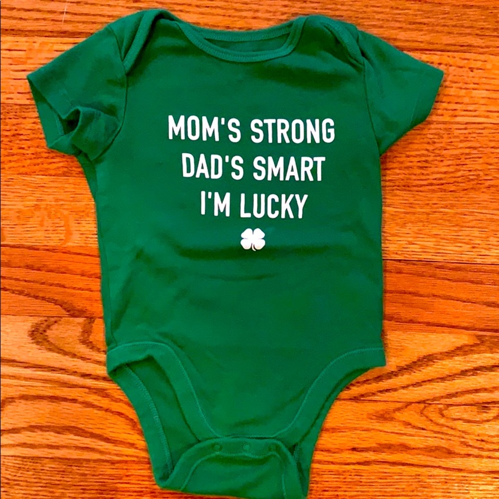Old Navy St. Patrick’s Day Onsie size 12-18M